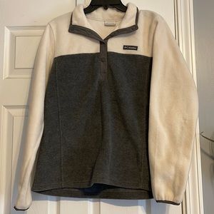 Cream and Grey Columbia Sweatshirt